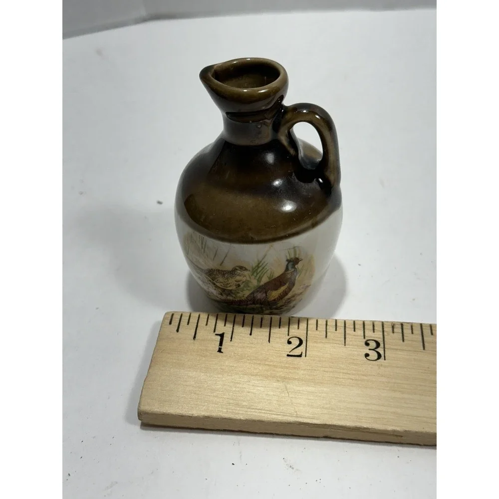 Montrose Potteries (Scotland) handmade Jug miniature Birds Beautiful piece!‎